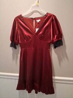 Red Satin Puff-Sleeve Mini Dress with Lace Trim